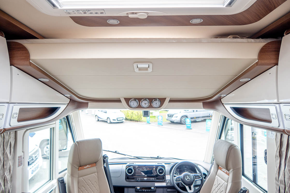 6E1DFA 10 2024 Carthago ChicELinei61XL MercedesRN306712