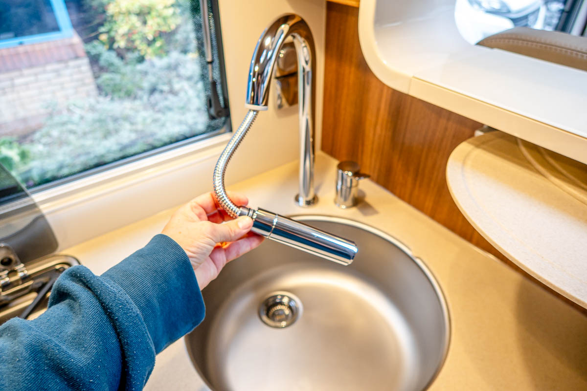 6E1DFA 27 2024 Carthago ChicELinei61XL MercedesRN306712