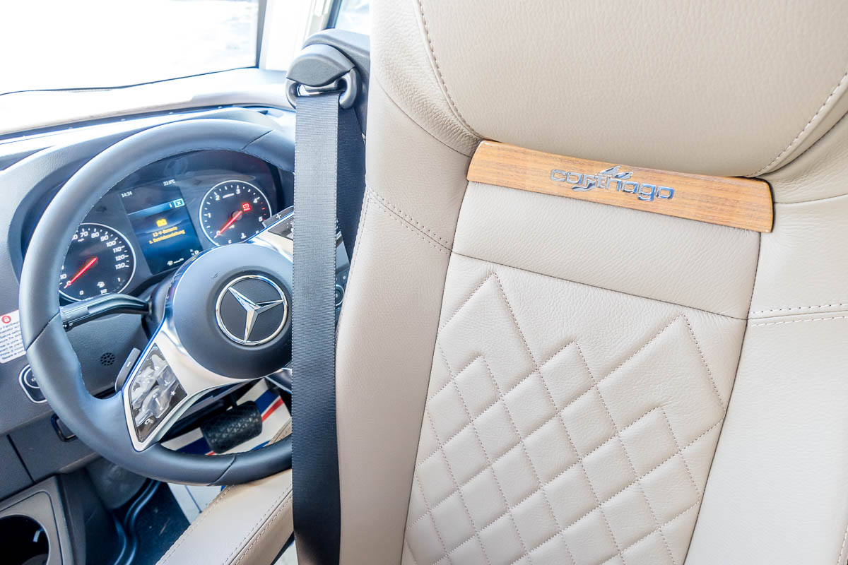 6E1E02 09 2025 Carthago ChicELinei64XL SN320534