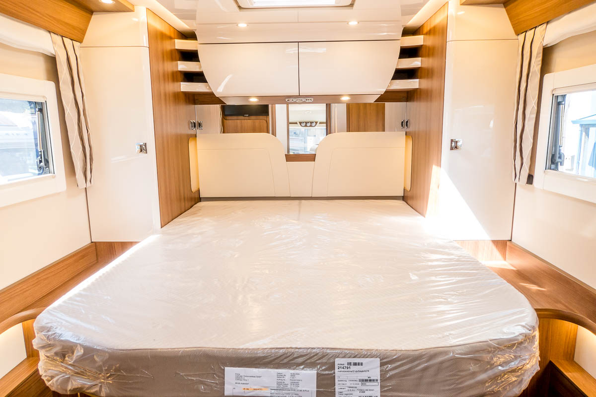 6E1E02 37 2025 Carthago ChicELinei64XL SN320534