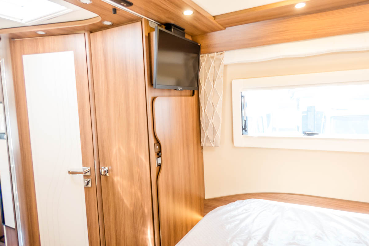 6E1E02 42 2025 Carthago ChicELinei64XL SN320534