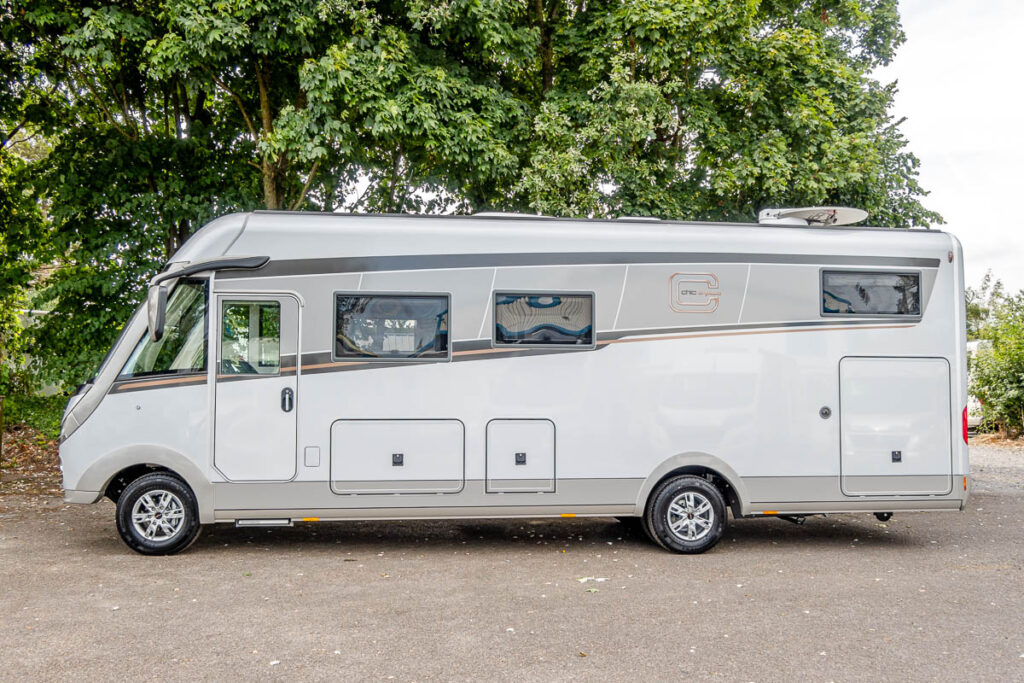 6E1E16 02 2024 Carthago ChicSPlusi61XLLE 05608168