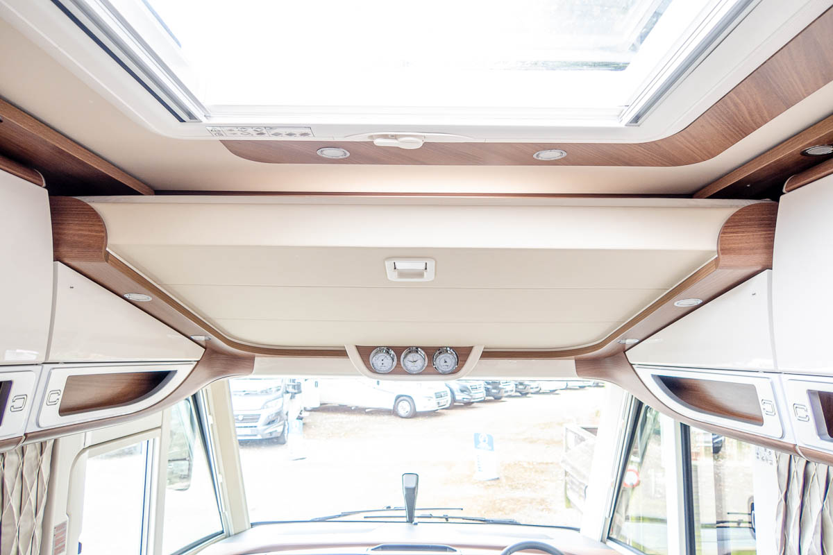 6E1E16 27 2024 Carthago ChicSPlusi61XLLE 05608168