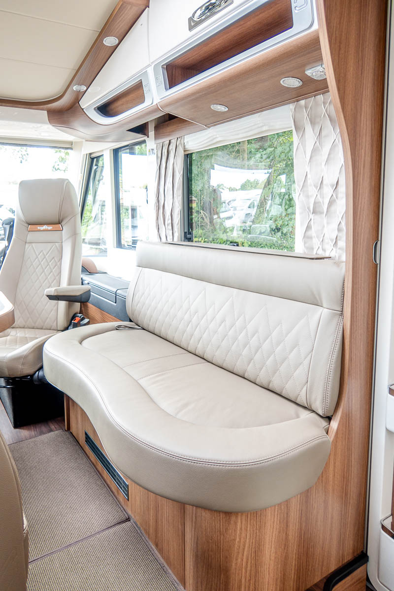 6E1E16 31 2024 Carthago ChicSPlusi61XLLE 05608168