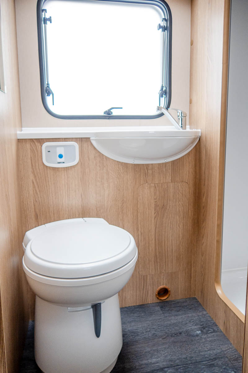 6EEB9A 22 2024 Autotrail Imala736G ZFA25000002Z25537