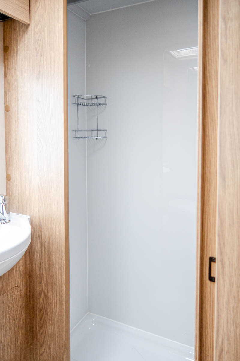 6EEB9A 23 2024 Autotrail Imala736G ZFA25000002Z25537