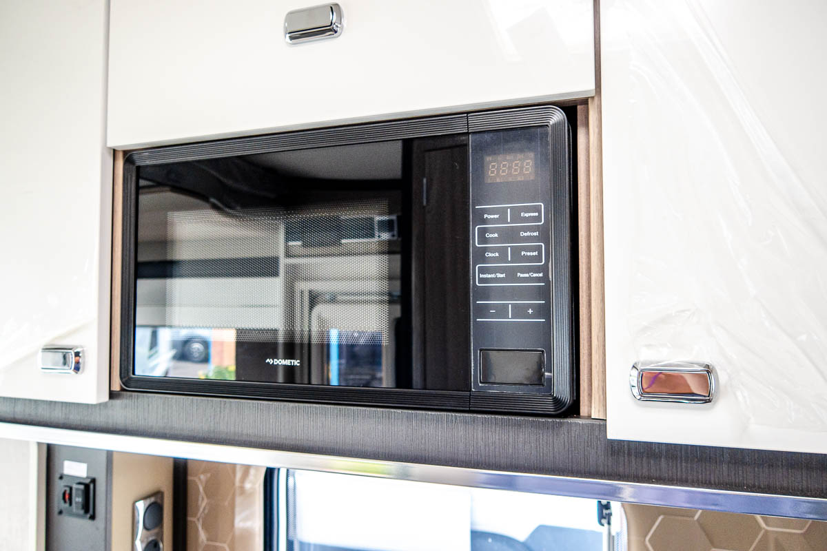 6EF142 15 2024 Swift Kontiki774 ZFA25000002Y34379