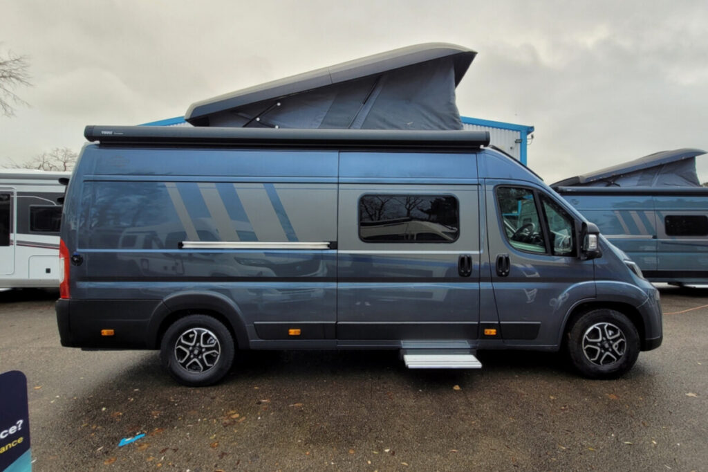 721A9A 03 Carado CV640ProPlusPopTop SMA80995