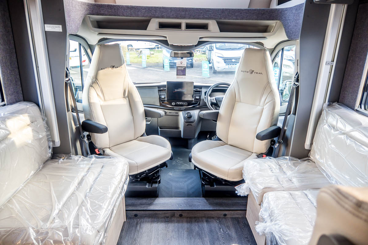 72EF7A 07 2025 Autotrail F72 WF0DXXTTRDRC34907