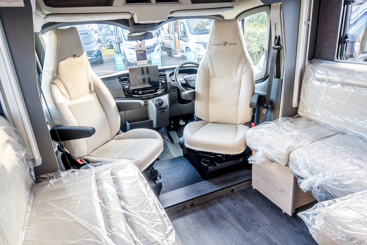 72EF7A 08 2025 Autotrail F72 WF0DXXTTRDRC34907