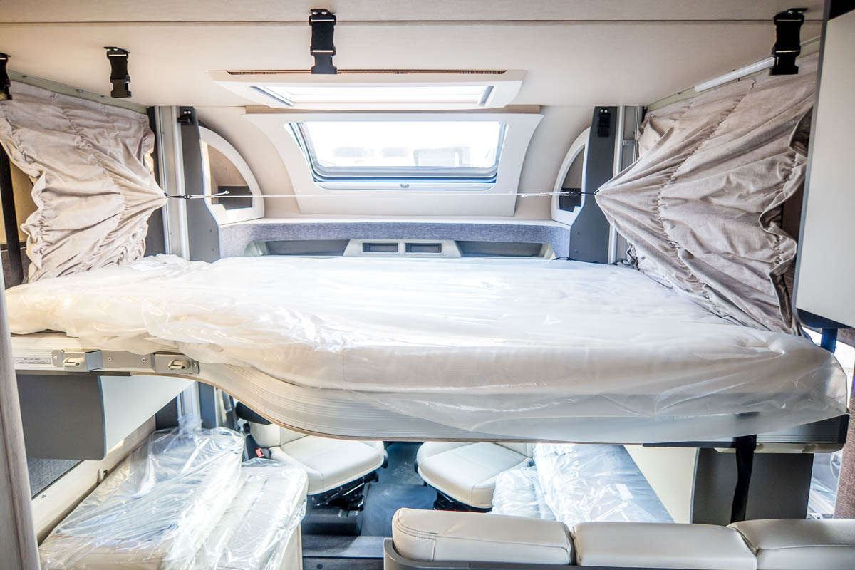 72EF7A 15 2025 Autotrail F72 WF0DXXTTRDRC34907