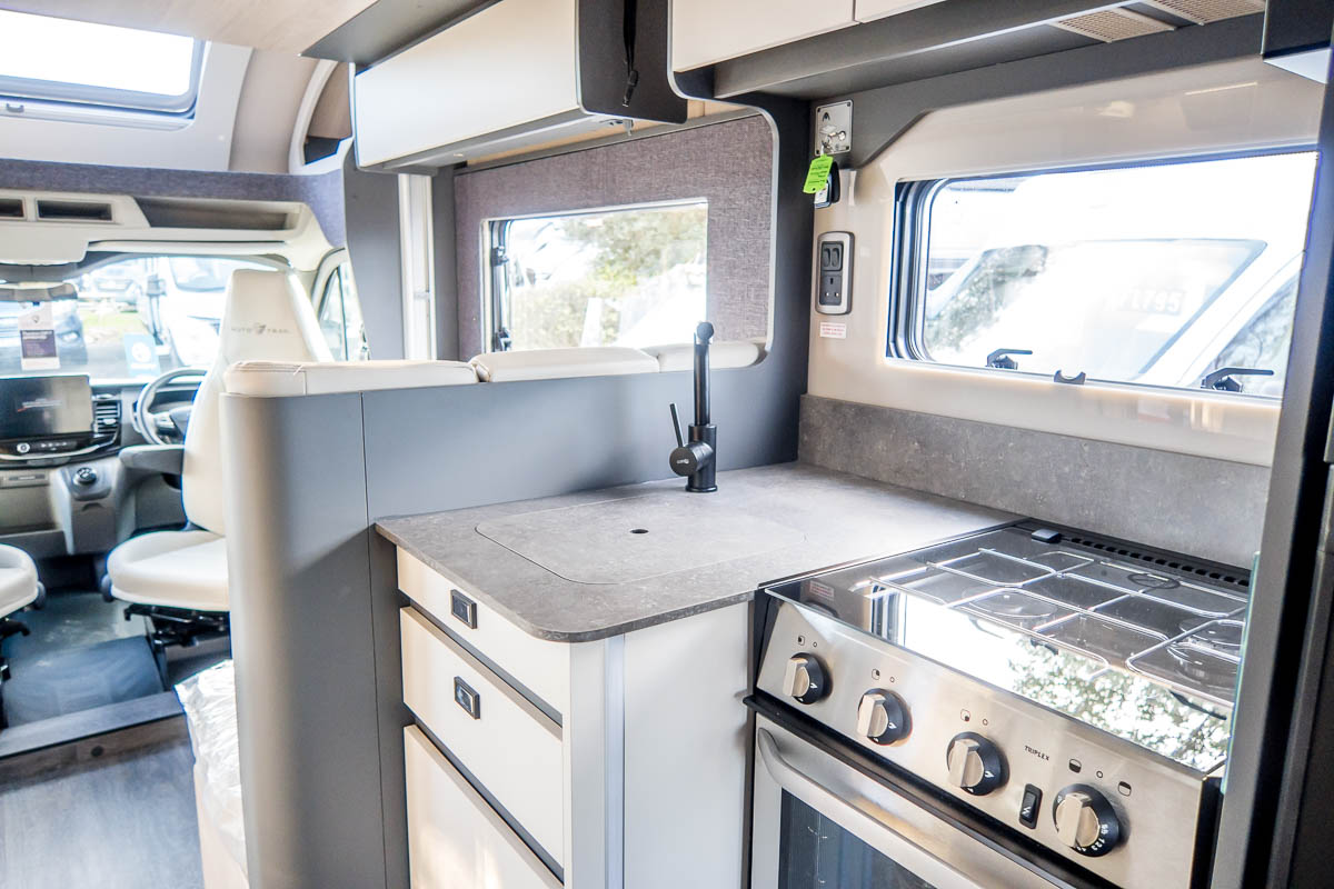 72EF7A 18 2025 Autotrail F72 WF0DXXTTRDRC34907