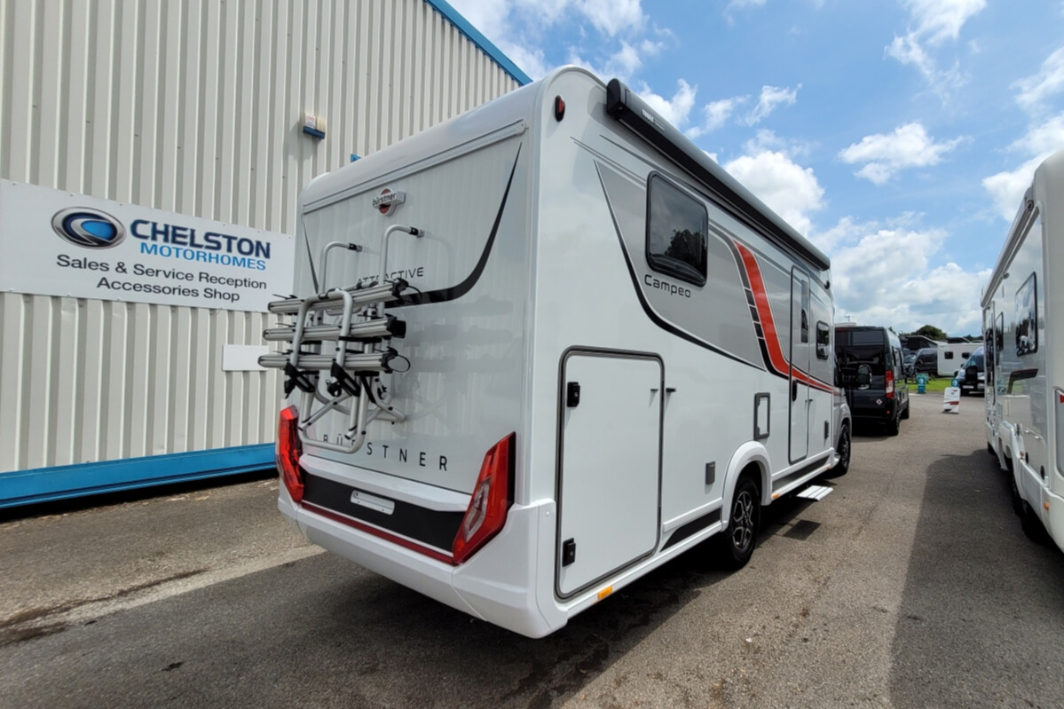 72FFFA 04 Burstner CampeoTD736 SMA94505