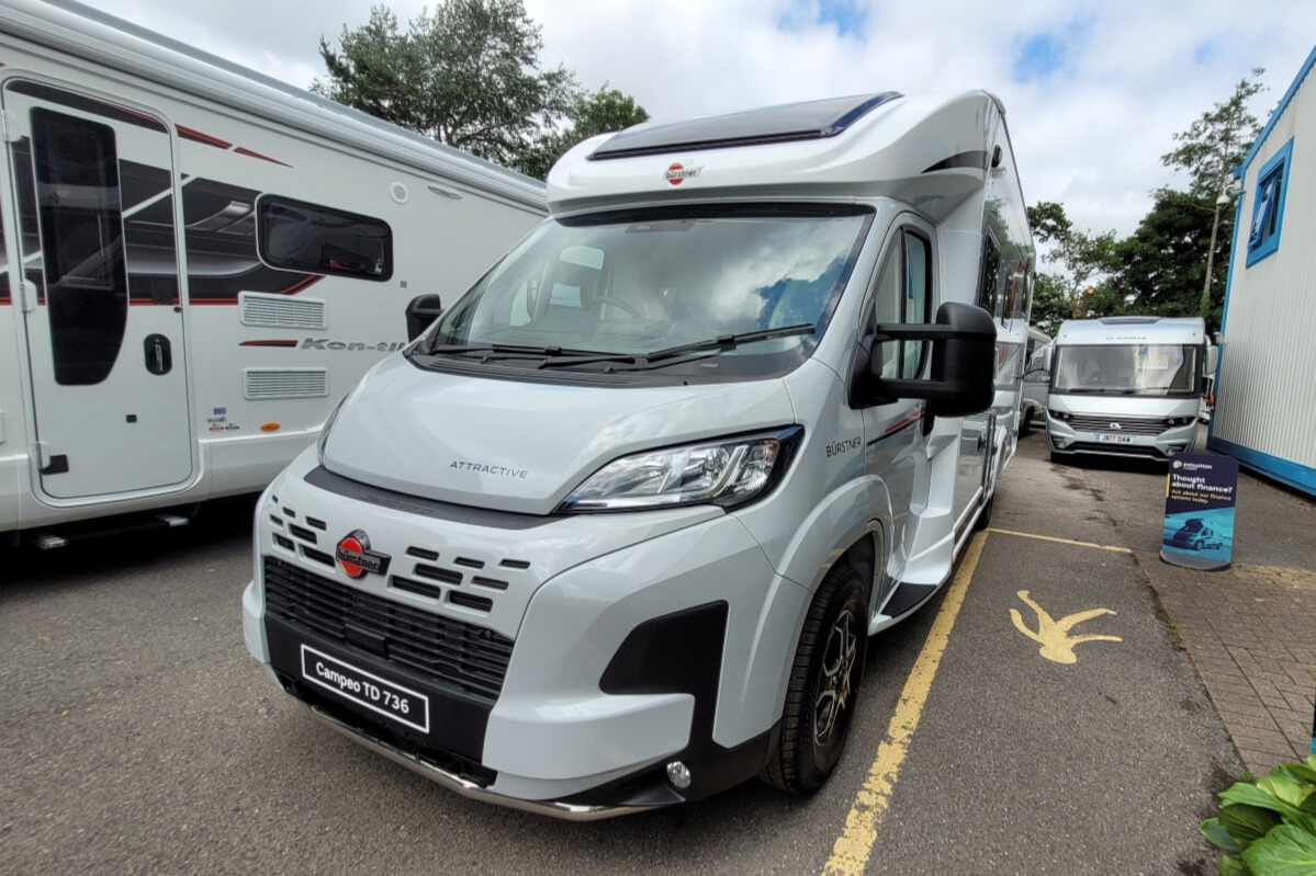 72FFFA 07 Burstner CampeoTD736 SMA94505