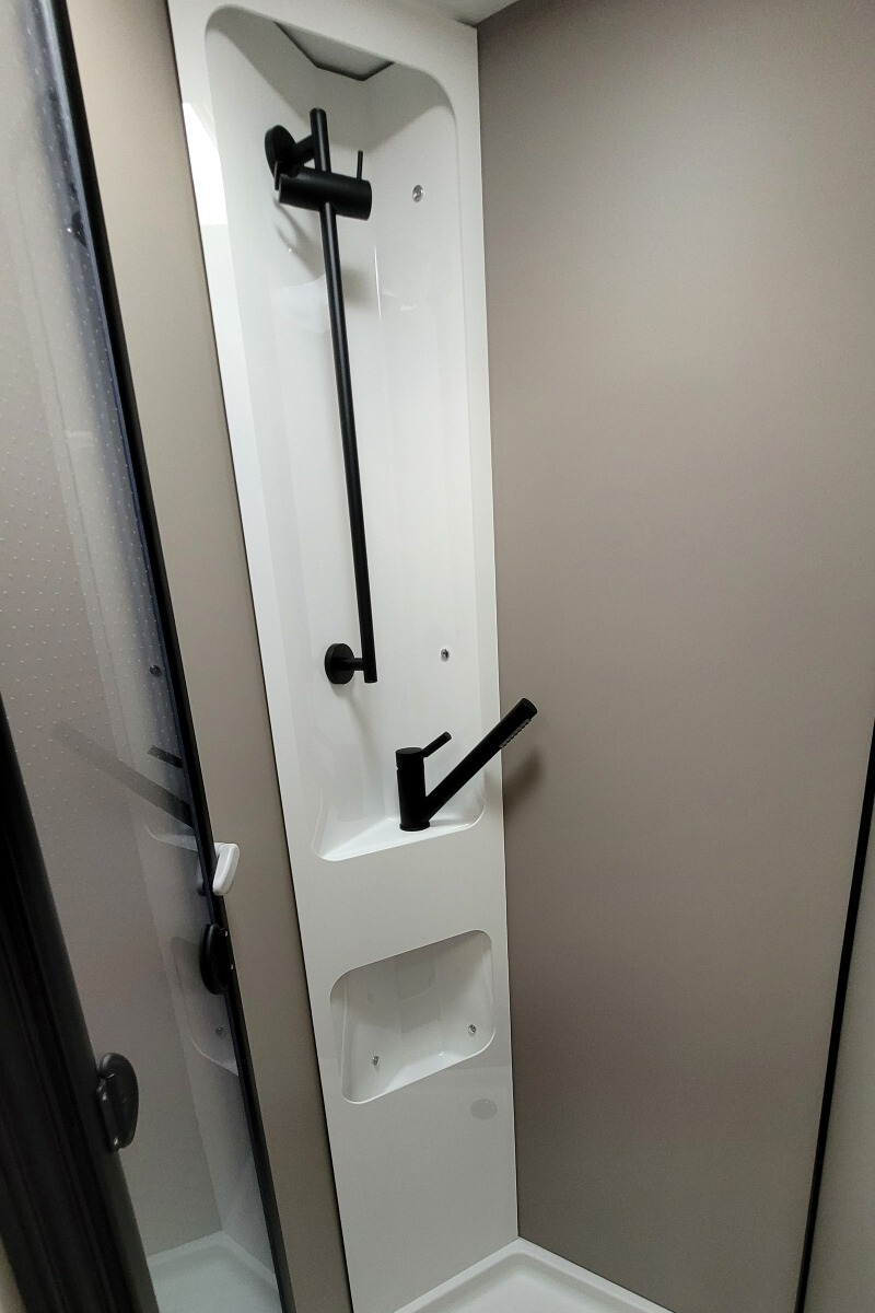 72FFFA 29 Burstner CampeoTD736 SMA94505