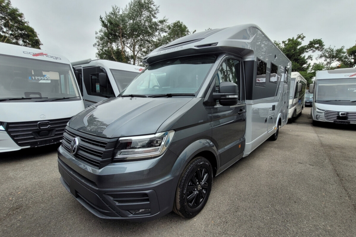 733302 07 Adria CompactMaxDL S9058201