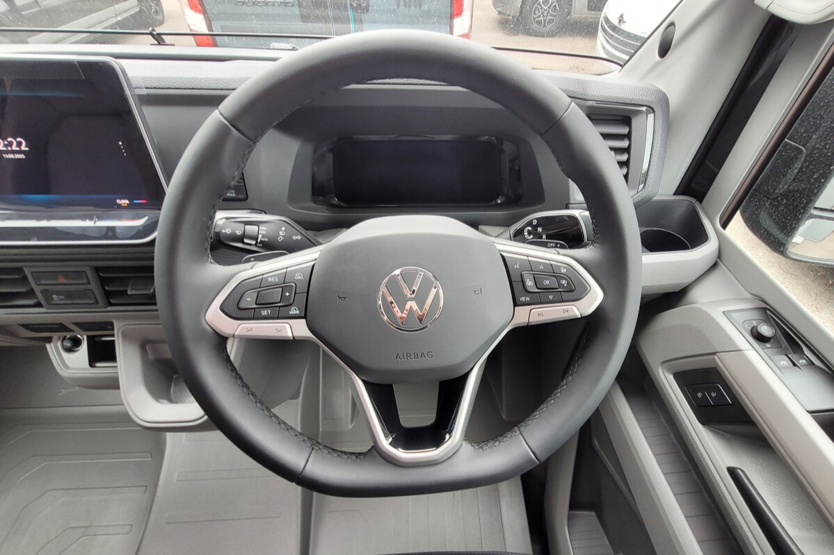 733302 10 Adria CompactMaxDL S9058201