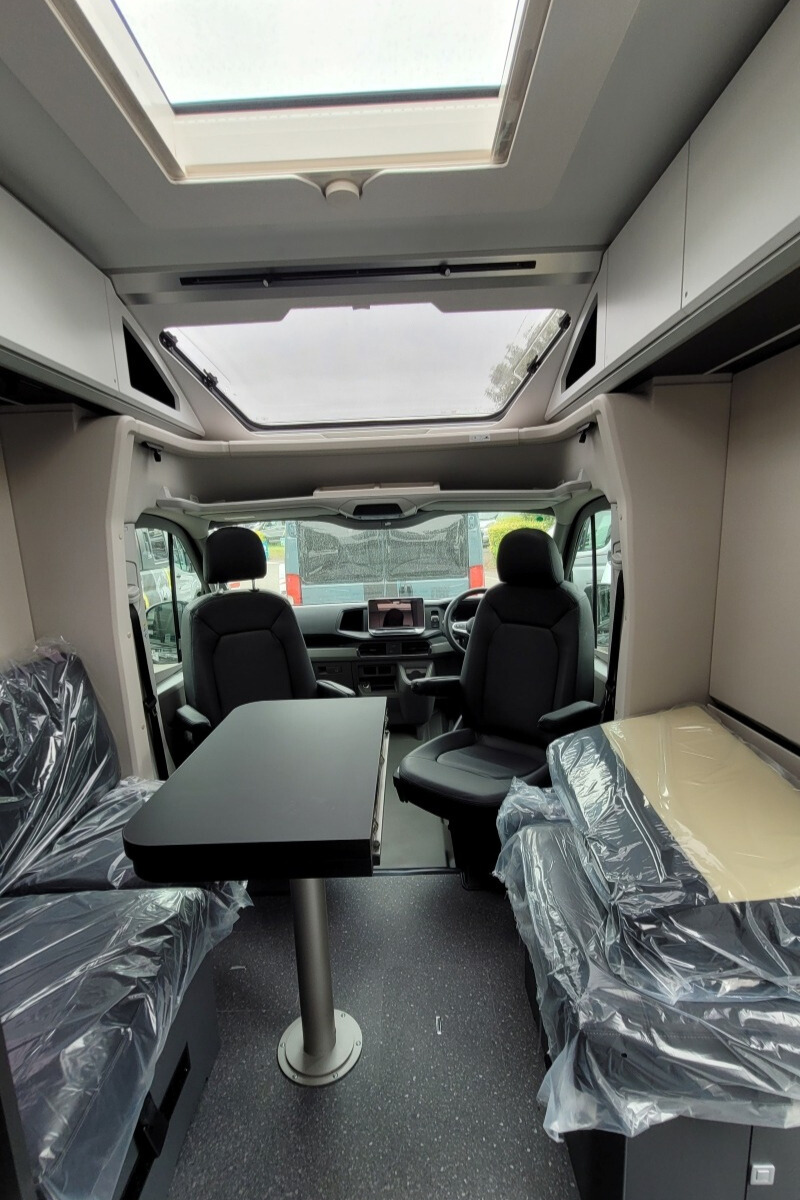 733302 19 Adria CompactMaxDL S9058201