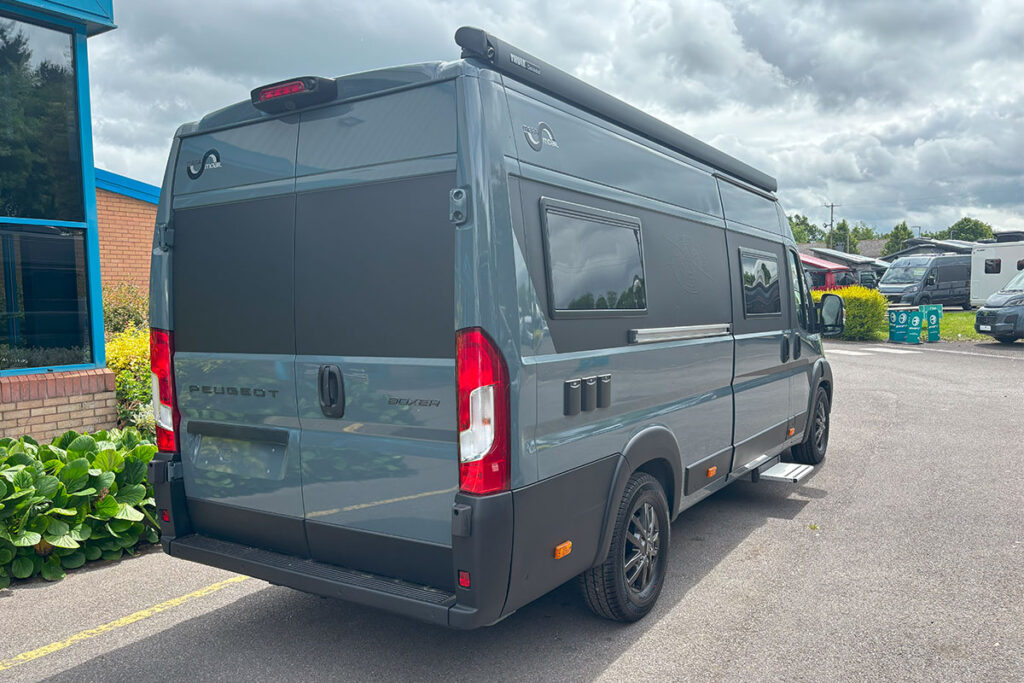 74EDF6 02 2025 MegaMobil MegaSport 640 Hubbett 