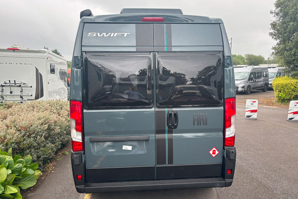 75958A 03 2025 Swift Carrera 122 