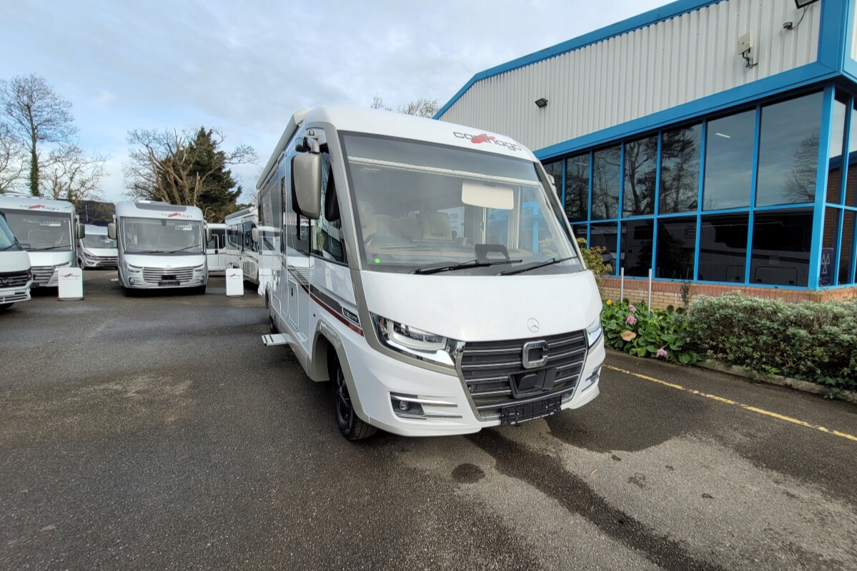 75D9B2 01 Carthago ChicCLineI4.9LEL TN369426