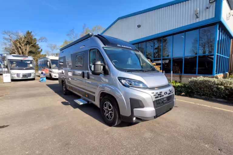 76B3F6 01 Adria TwinSupreme640SLB TMC44672