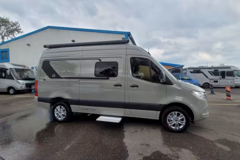 759722 02 Burstner HabitonHM6.0 TP883377