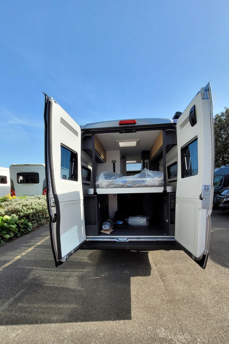76B34E 09 Adria Twin640SGX 60thAnniversary SMC19584
