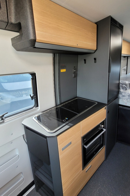 76B34E 16 Adria Twin640SGX 60thAnniversary SMC19584