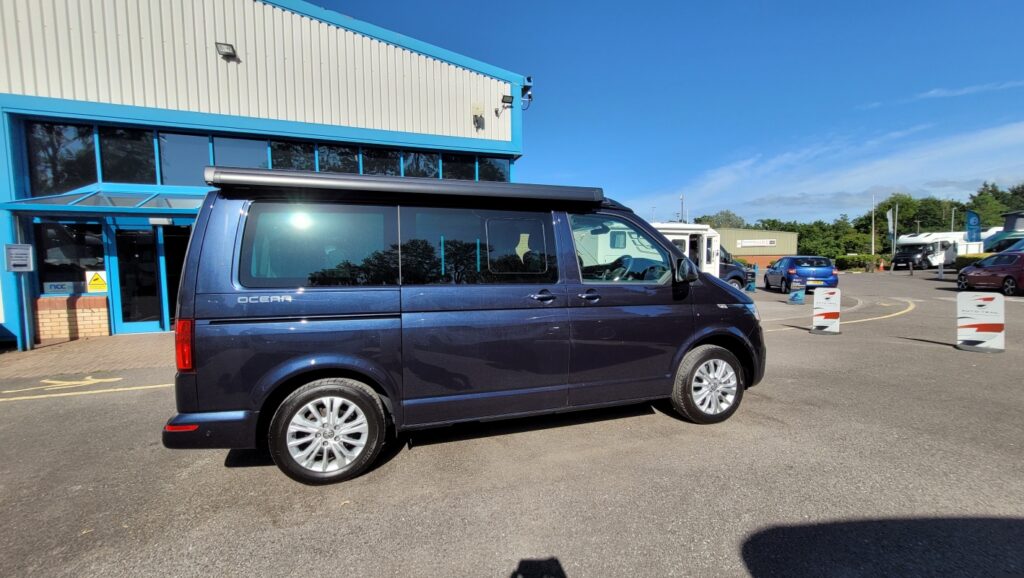 783D3E 03 Volkswagen CaliforniaOcean WG74GBX