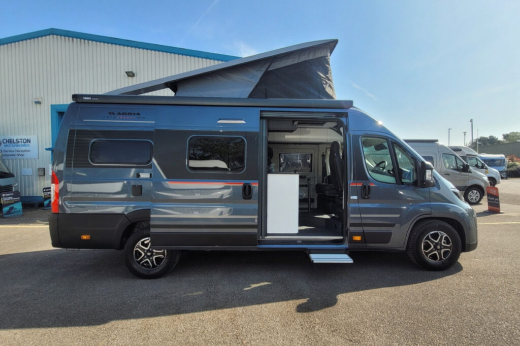 29313B6 03 Adria TwinSports640SLB TMC32893