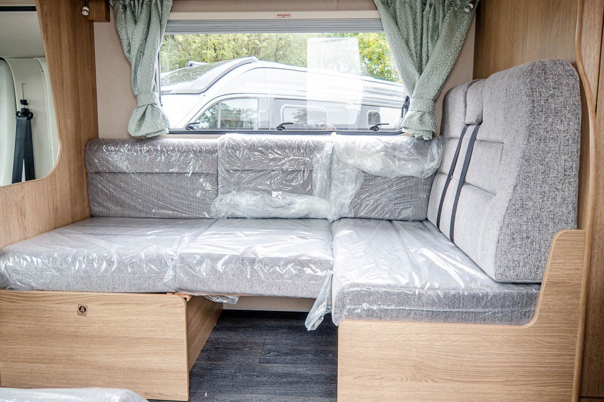 6EEB9A 11 2024 Autotrail Imala736G ZFA25000002Z25537