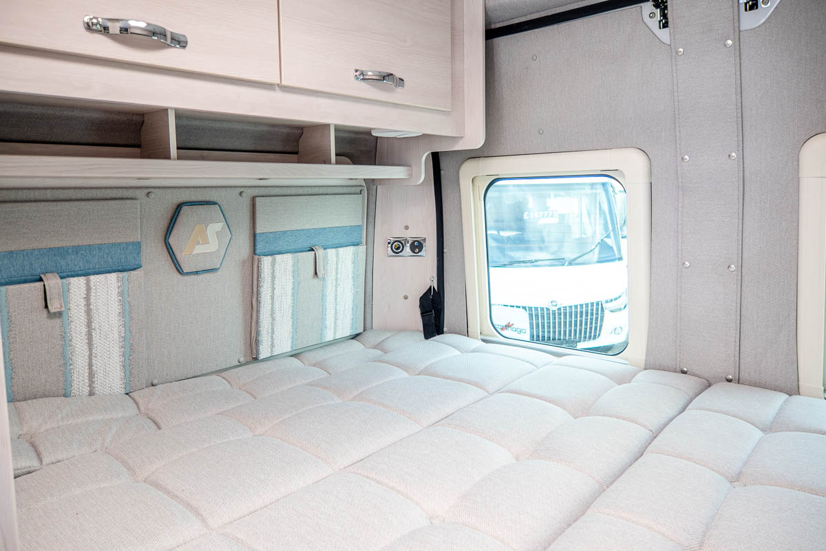 71BDAA 22 2022 Autosleeper FairfordPlus PO22BFU