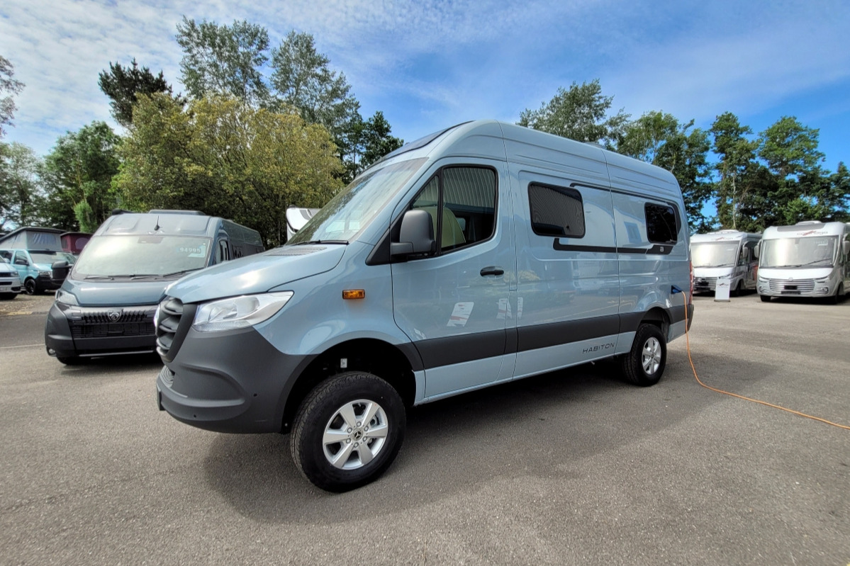 75972A 05 Burstner HabitonHMX6.0 TP871513