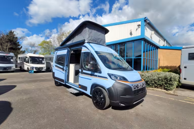 75CA3E 02 Laika KosmoSupremo AzzurroCapri SMC29527
