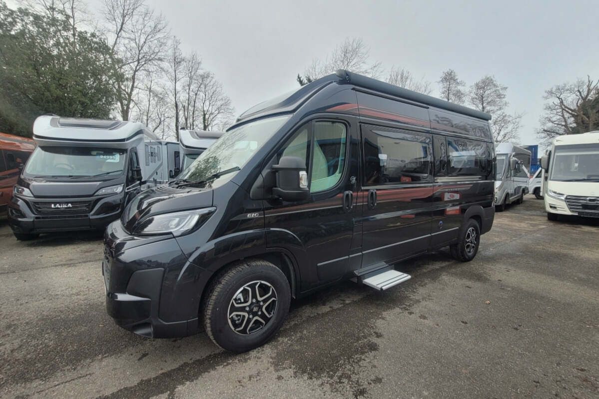 76727A 07 Autotrail VLine610Sport SG064034
