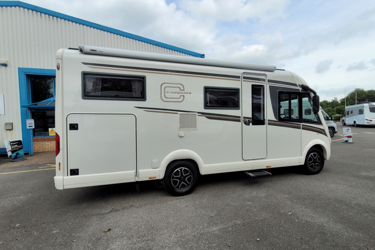 76950A 03 Carthago CompactlineI141LE WA22CVV