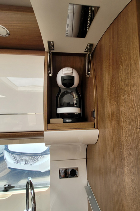 76950A 18 Carthago CompactlineI141LE WA22CVV