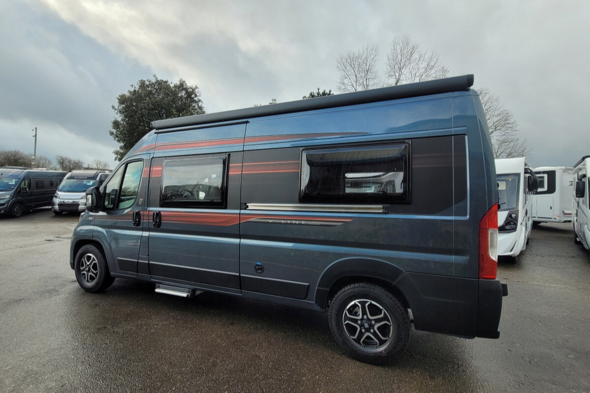 76B0A6 06 Autotrail VLine610SE SG064073