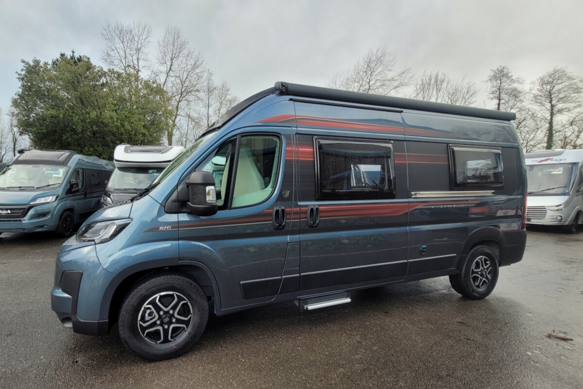 76B0A6 07 Autotrail VLine610SE SG064073