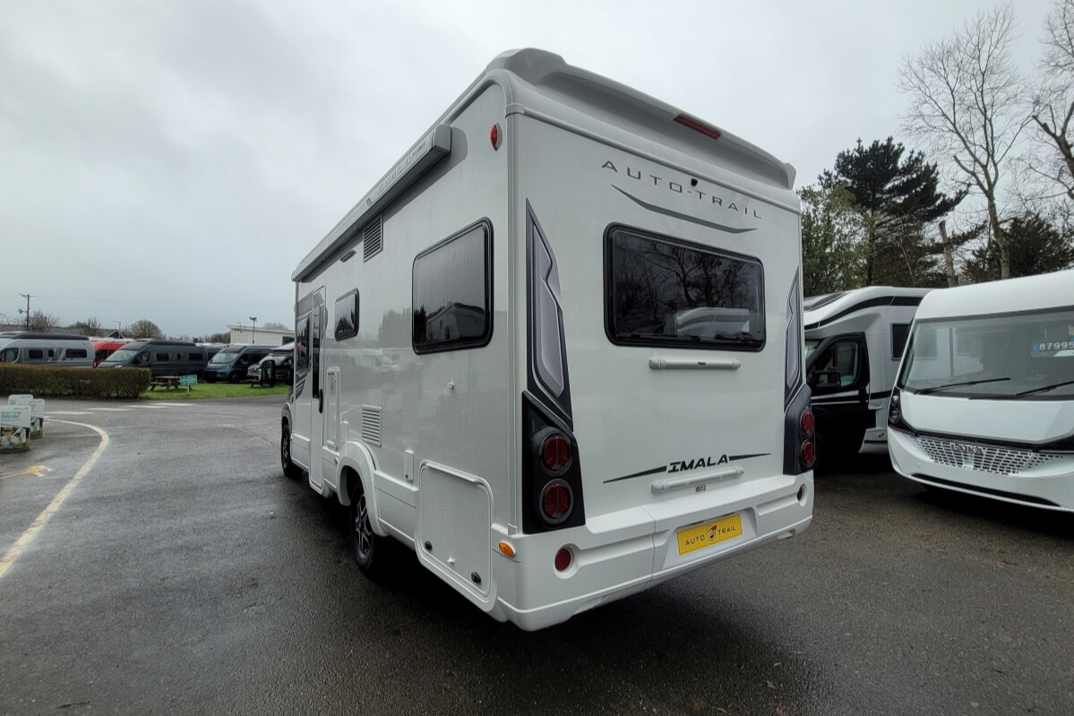 76B0B6 05 Autotrail Imala736 SMC16154