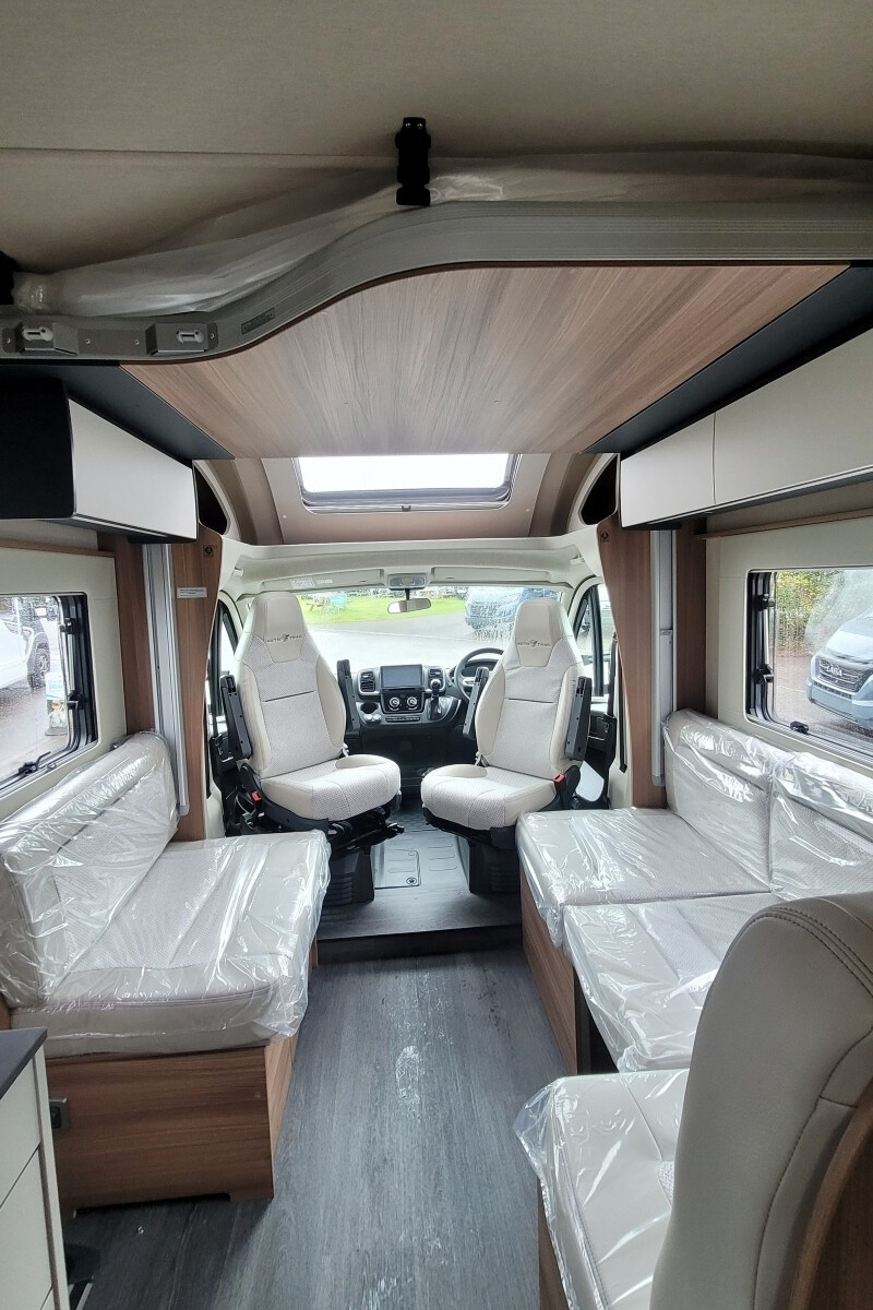 76B0B6 14 Autotrail Imala736 SMC16154