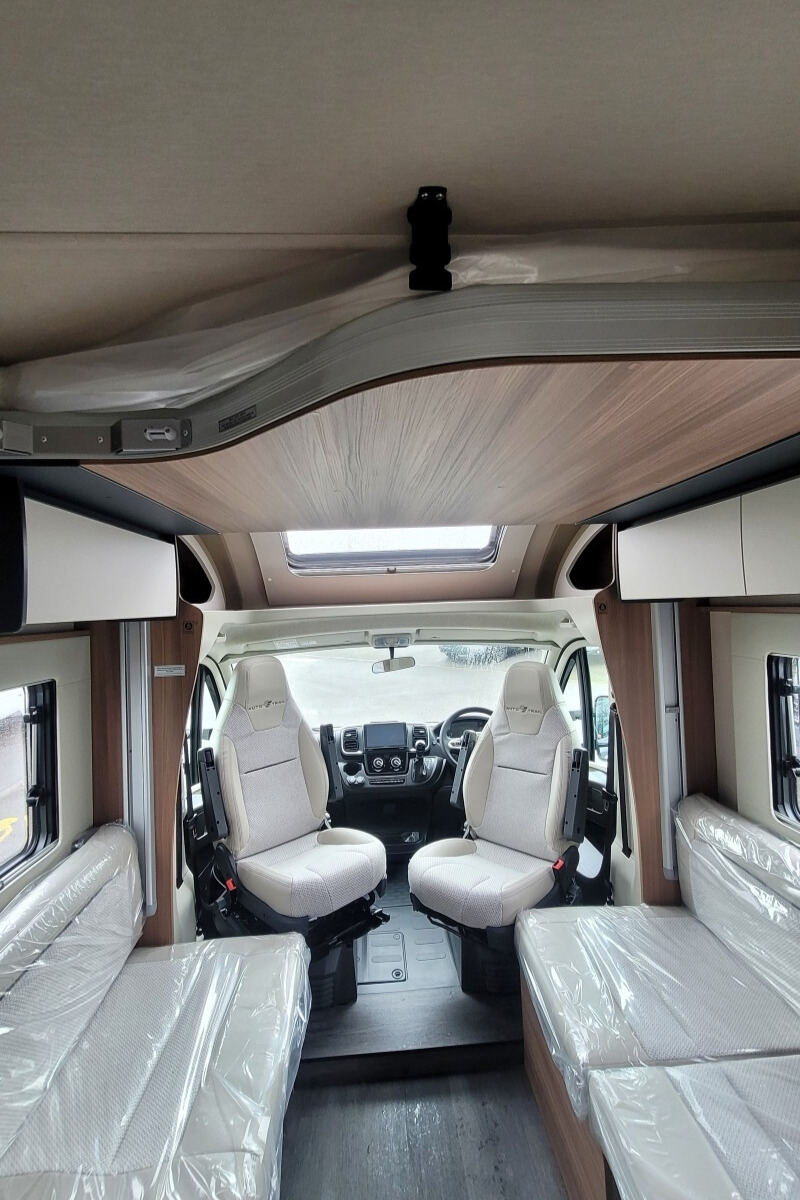 76B0B6 15 Autotrail Imala736 SMC16154