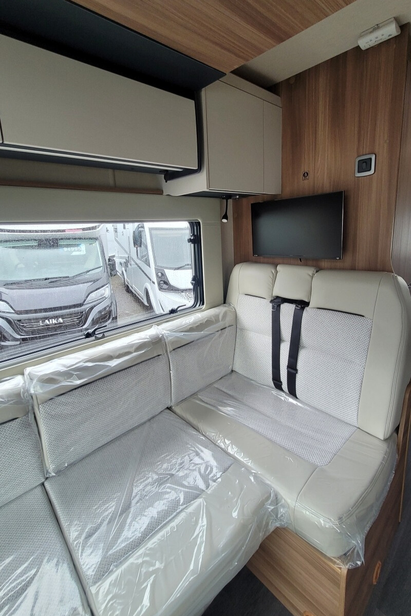 76B0B6 16 Autotrail Imala736 SMC16154