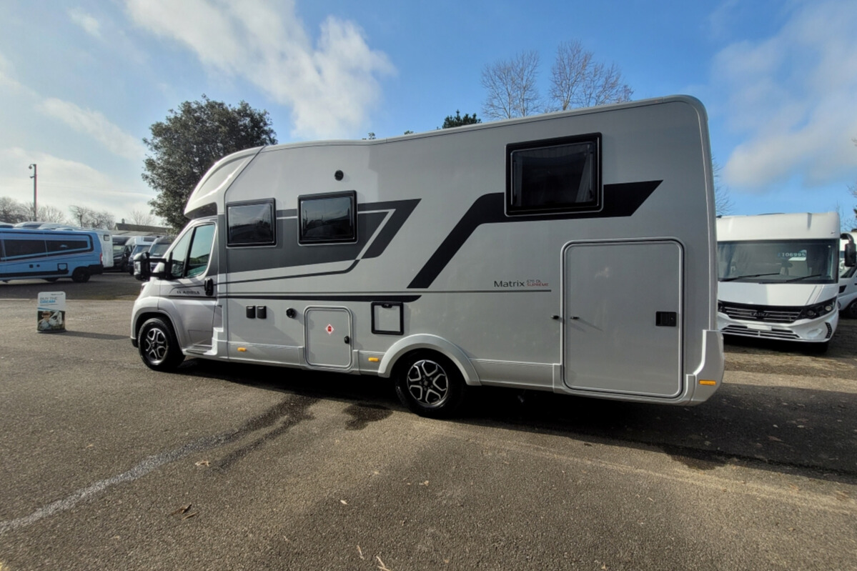 76B37E 05 Adria MatrixSupreme670DL TMC33757