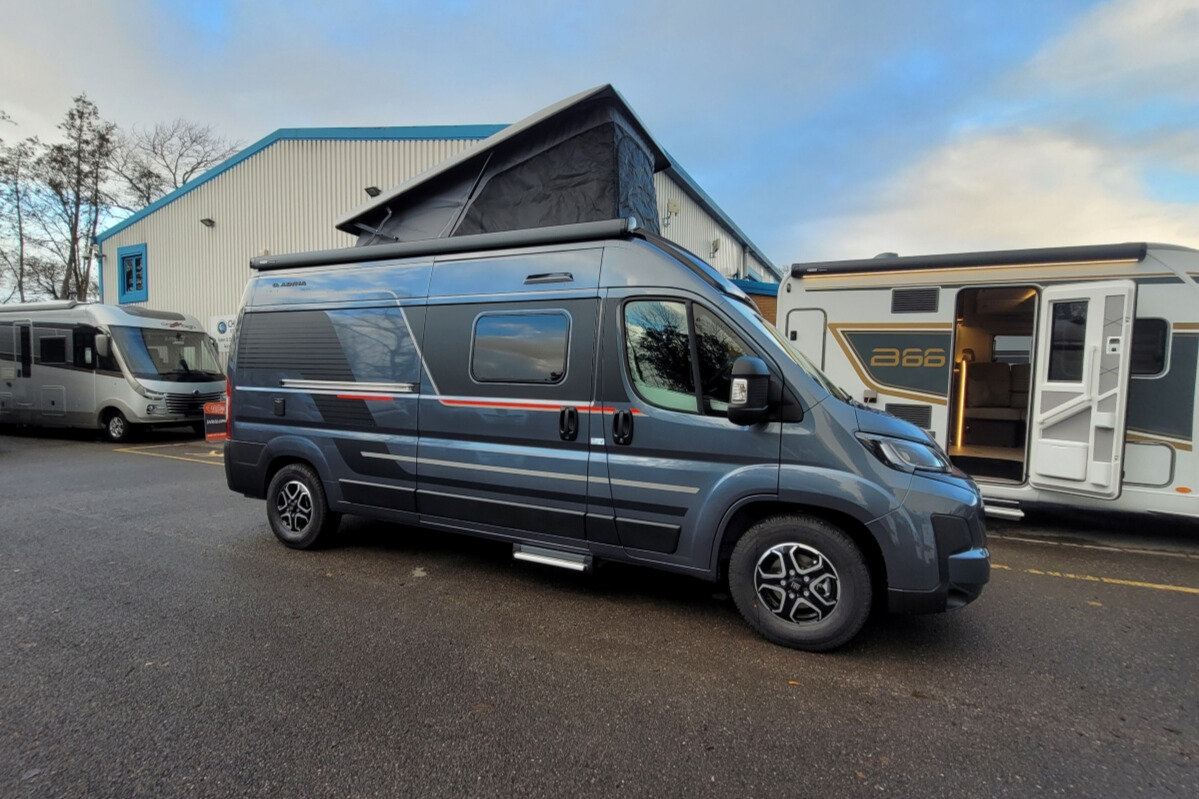 76B39E 02 Adria TwinSports600SPB SMB90188