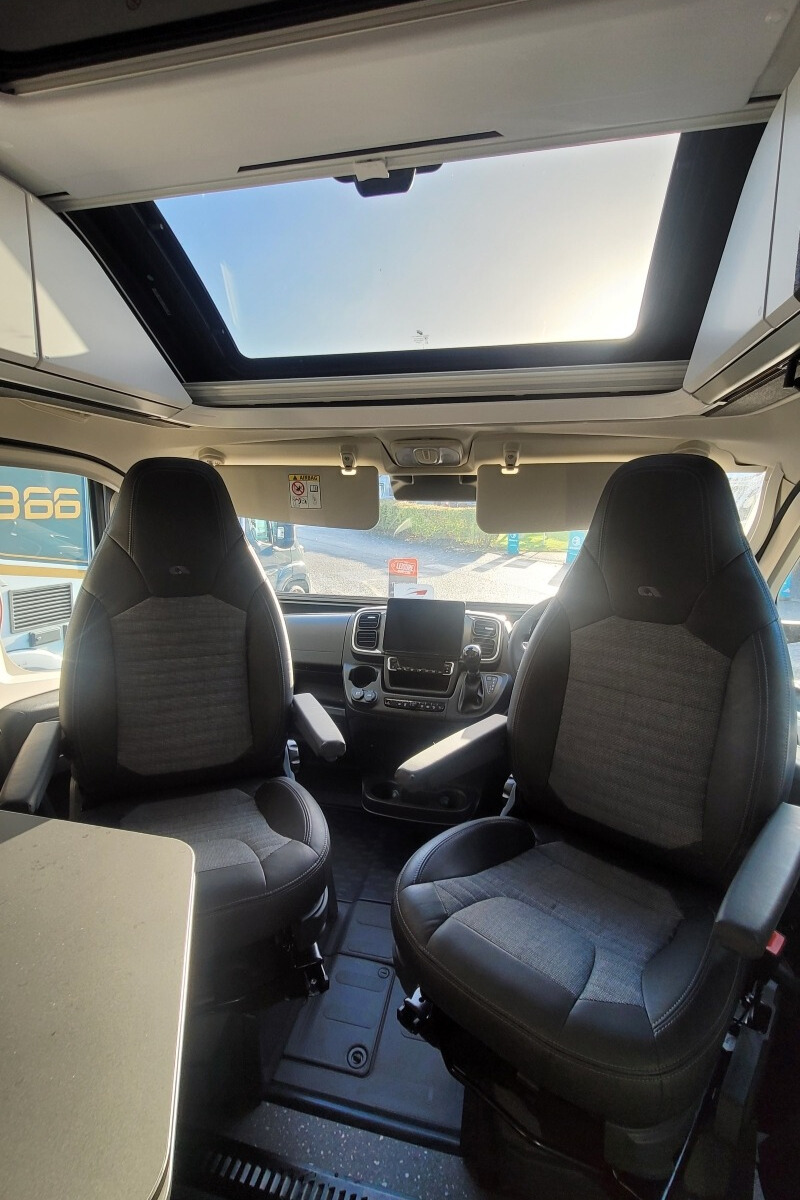 76B39E 10 Adria TwinSports600SPB SMB90188