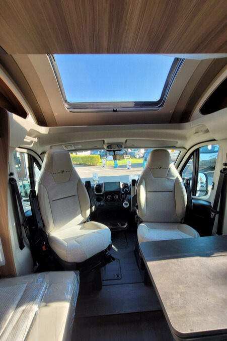 76CD36 09 Autotrail Imala730 SMC19027