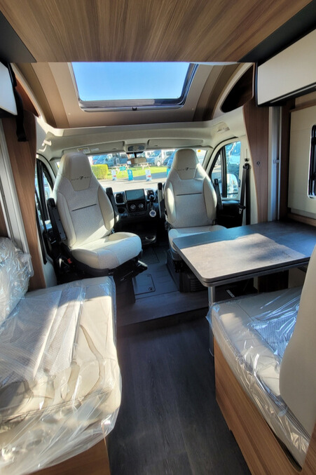 76CD36 12 Autotrail Imala730 SMC19027