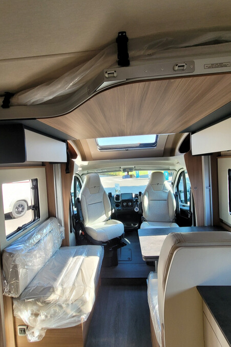 76CD36 13 Autotrail Imala730 SMC19027